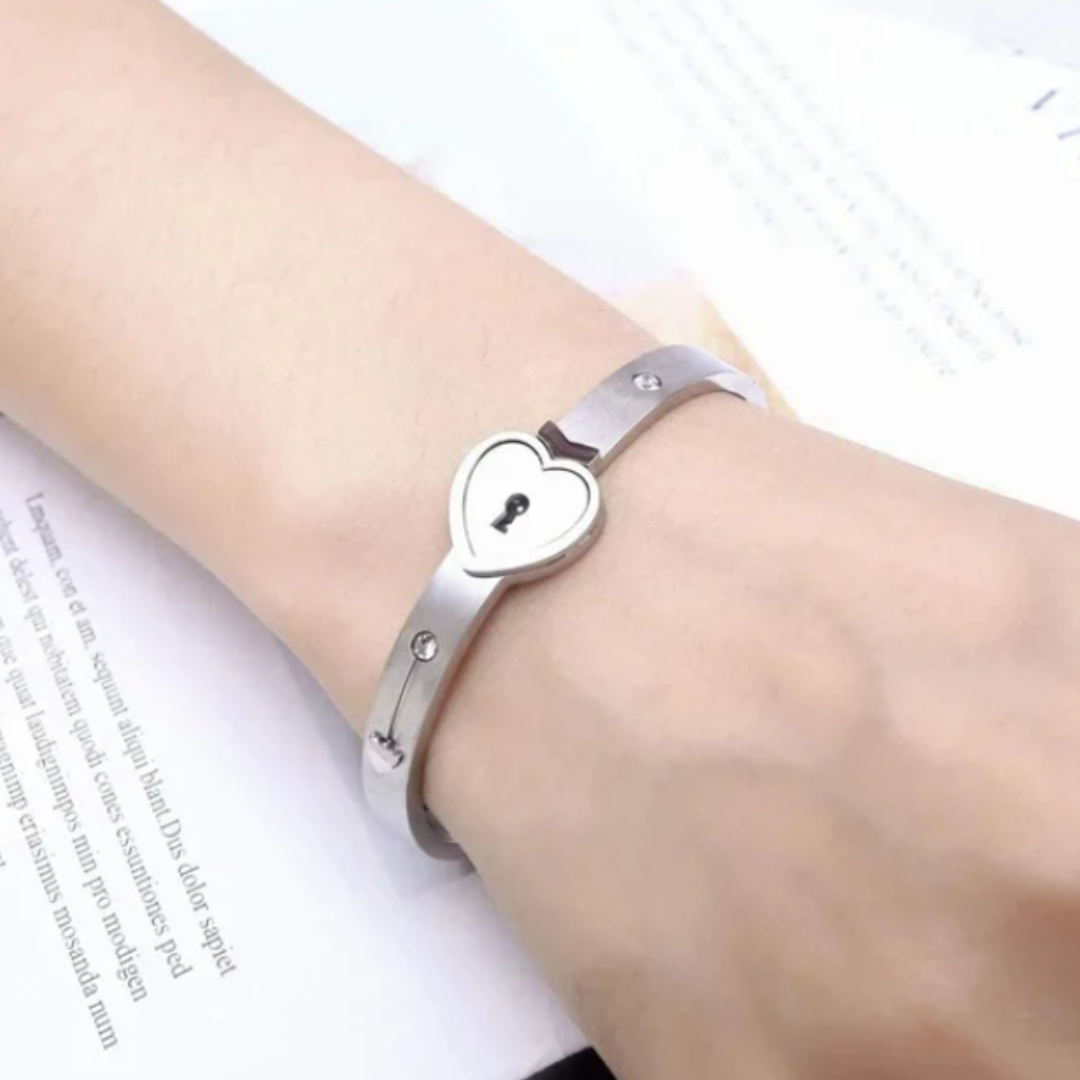 LoveLock Duo – Pulsera & Collar